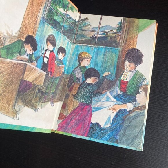 Heidi Grows Up, 1966, Charles Tritten, vintage kids book - Picture 2 of 7